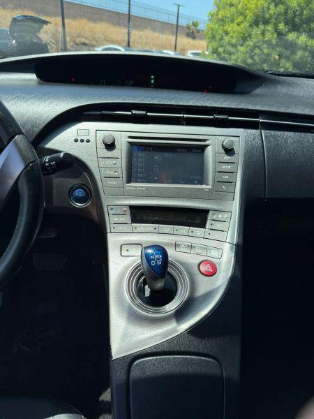2013 Toyota Prius Three SE