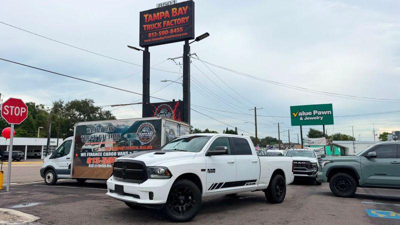 2017 Ram 1500 Night Crew Cab 4x4 6'4" Box for sale in Tampa, FL