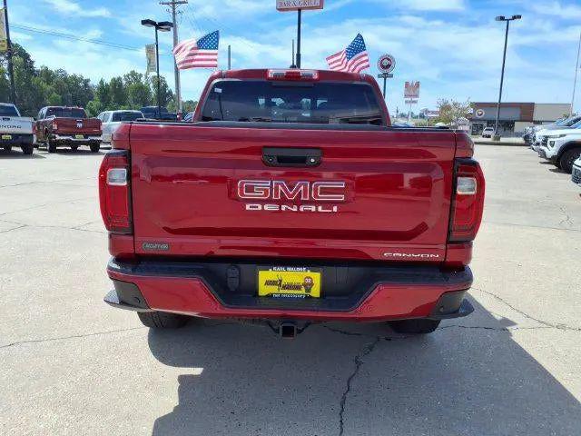 2024 GMC Canyon 4WD Denali