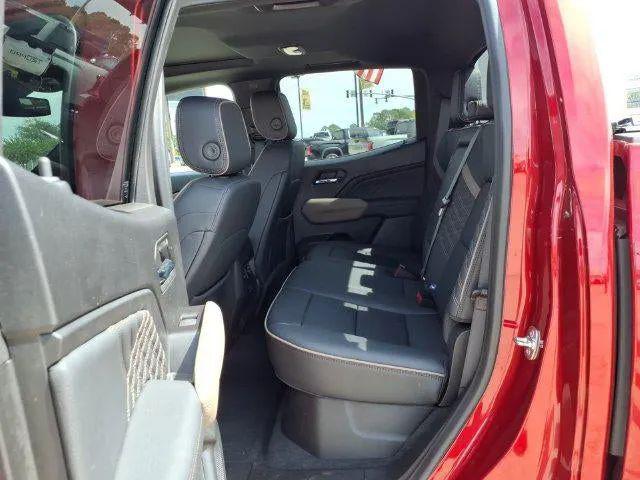 2024 GMC Canyon 4WD Denali