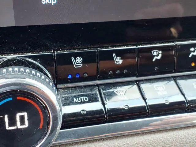 2024 GMC Canyon 4WD Denali