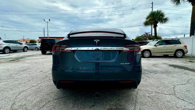2019 Tesla Model X Long Range