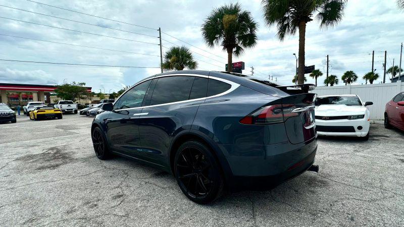 2019 Tesla Model X Long Range