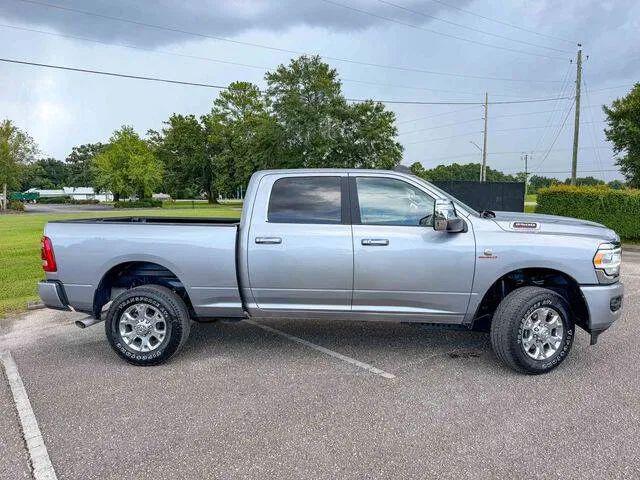 2024 Ram 2500 Laramie Crew Cab 4x4 64 Box
