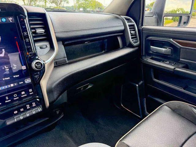 2024 Ram 2500 Laramie Crew Cab 4x4 64 Box