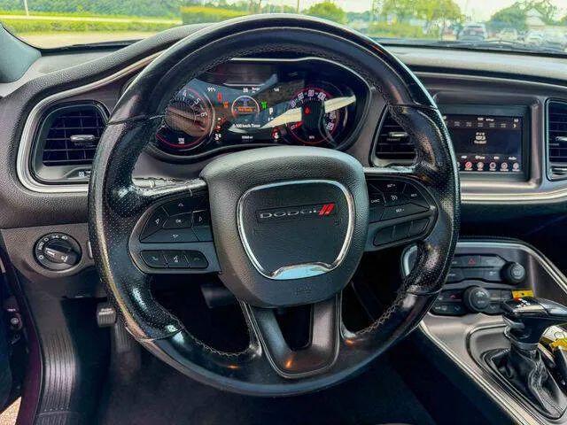 2020 Dodge Challenger SXT