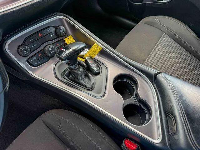 2020 Dodge Challenger SXT