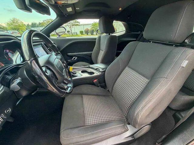 2020 Dodge Challenger SXT
