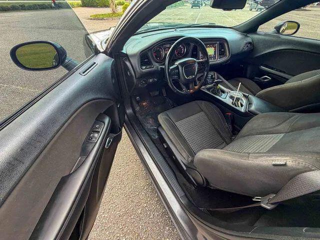 2023 Dodge Challenger SXT