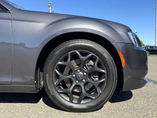 2019 Chrysler 300 300S AWD
