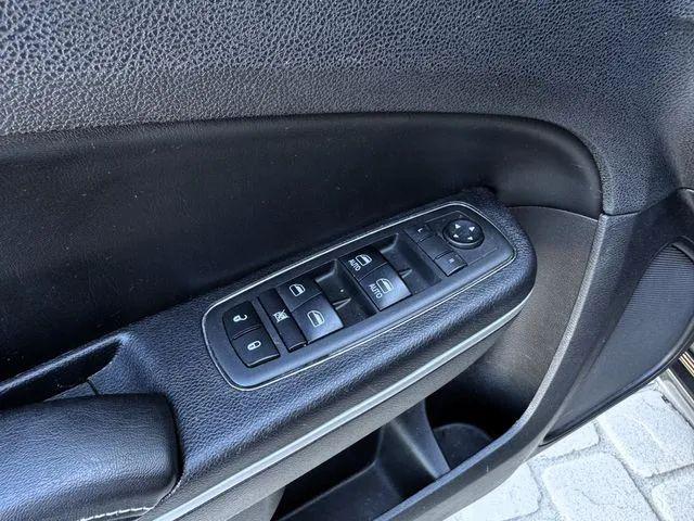 2019 Chrysler 300 300S AWD