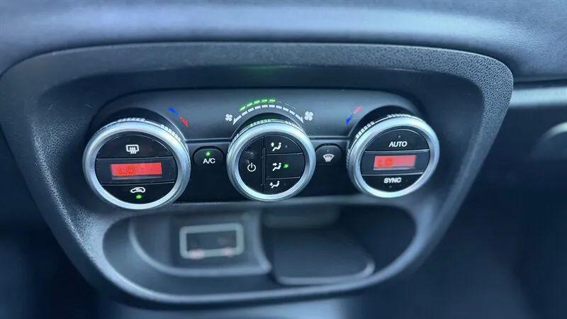 2017 Fiat 500L Trekking