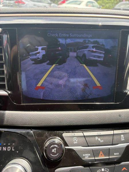 2017 Chrysler Pacifica Touring-L