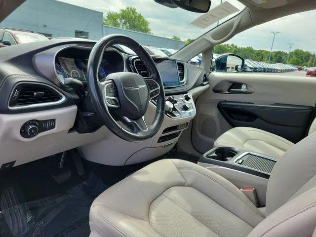 2021 Chrysler Pacifica Touring L
