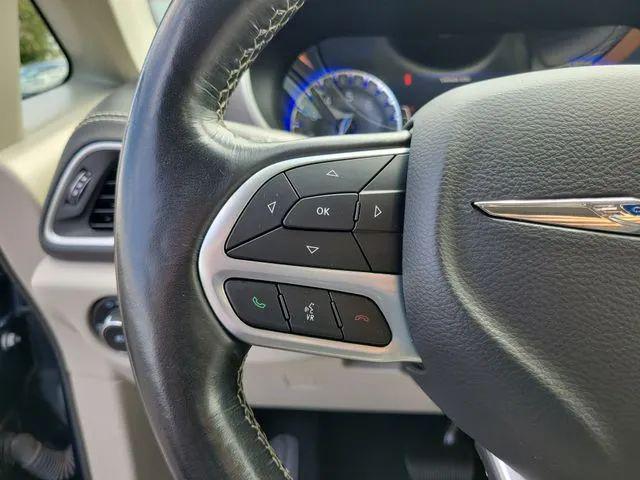 2021 Chrysler Pacifica Touring L