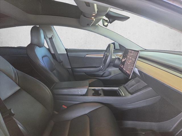 2021 Tesla Model 3 Standard Range Plus Rear-Wheel Drive