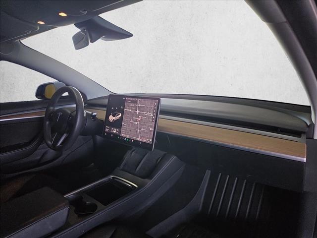 2021 Tesla Model 3 Standard Range Plus Rear-Wheel Drive