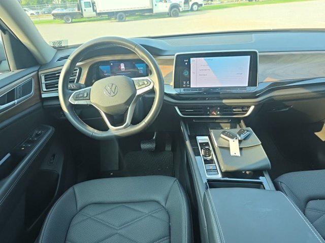 2026 Volkswagen Atlas SE with Technology 2026 Volkswagen Atlas SE with Technology