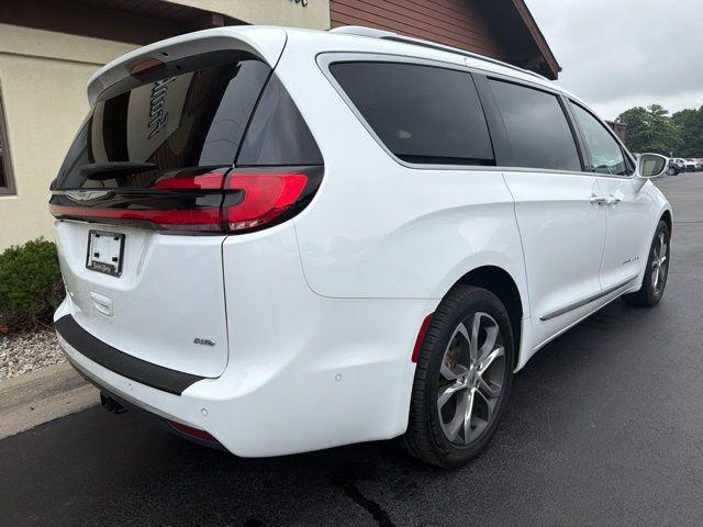 2022 Chrysler Pacifica Pinnacle AWD