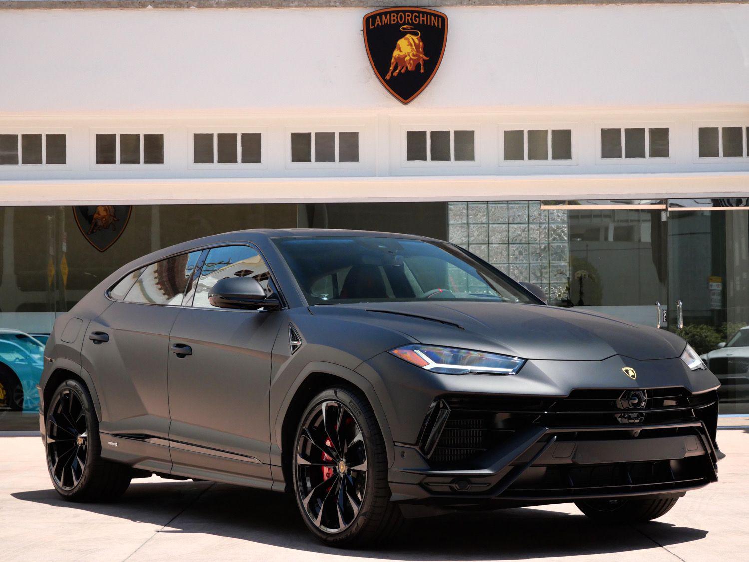 2024 Lamborghini Urus