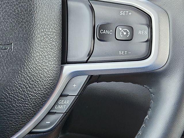 2024 Ram 1500 Big Horn Crew Cab 4x4 57 Box
