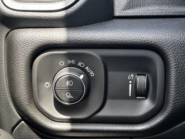 2026 Ram 1500 Warlock Crew Cab 4x4 57 Box