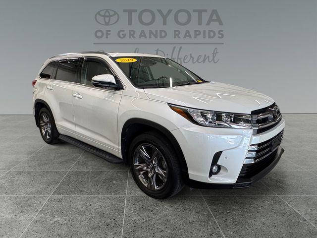 2019 Toyota Highlander Limited Platinum for sale in Grand Rapids, MI