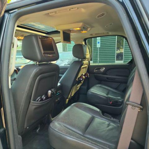 2012 Cadillac Escalade Platinum Edition