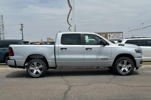 2026 Ram 1500 Express Crew Cab 4x4 57 Box
