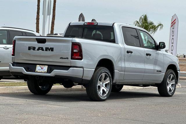 2026 Ram 1500 Express Crew Cab 4x4 57 Box