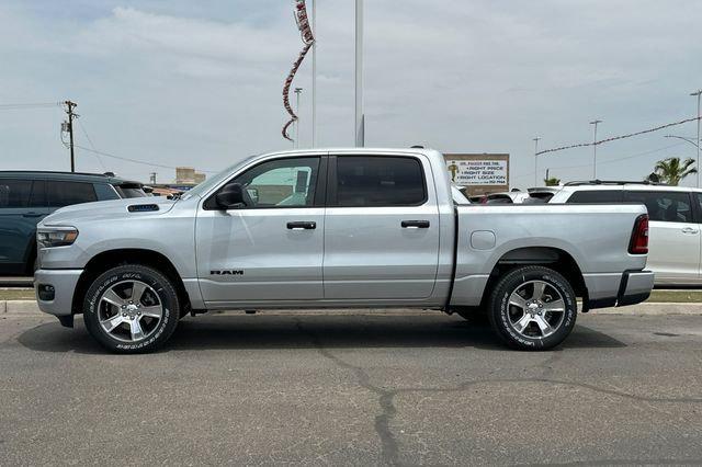 2026 Ram 1500 Express Crew Cab 4x4 57 Box