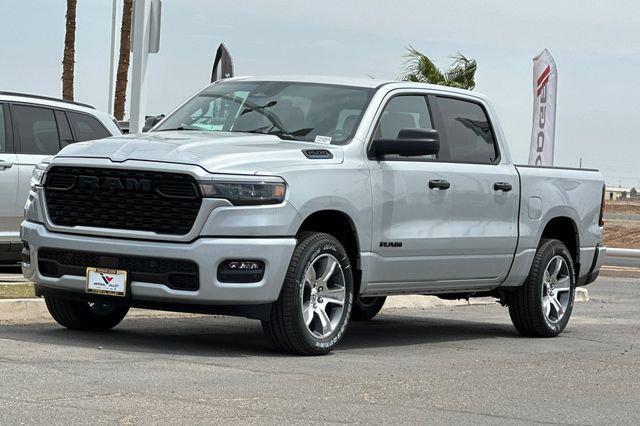2026 Ram 1500 Express Crew Cab 4x4 57 Box