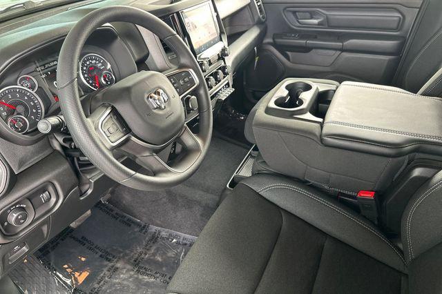 2026 Ram 1500 Express Crew Cab 4x4 57 Box