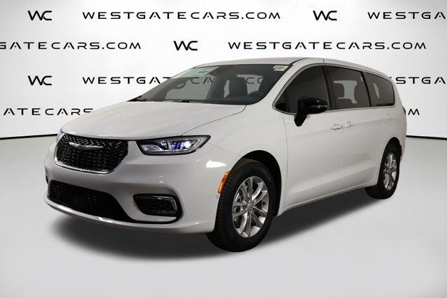 2026 Chrysler Pacifica Select for sale in Hartsville, SC