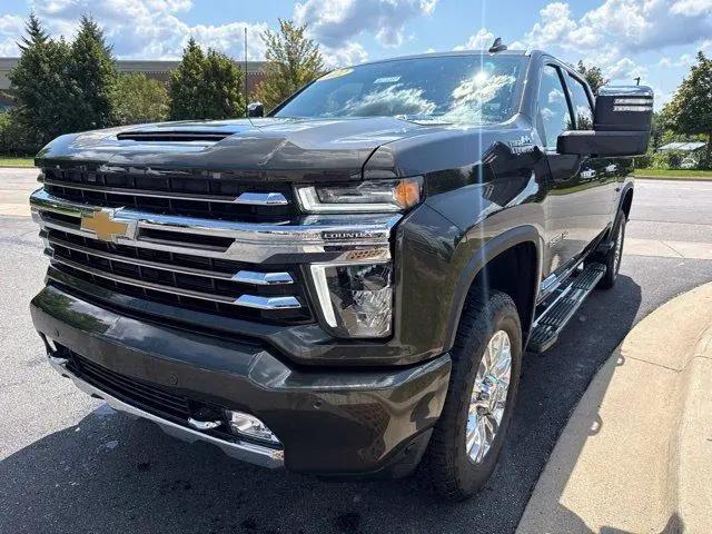 2022 Chevrolet Silverado 2500HD 4WD Crew Cab Standard Bed High Country for sale in Dexter, MI