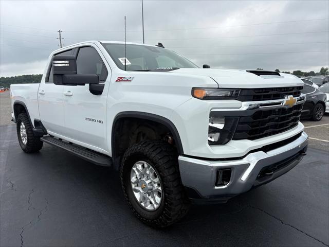 2024 Chevrolet Silverado 2500HD 4WD Crew Cab Standard Bed LT for sale in VALDESE, NC