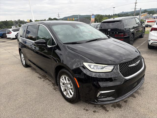 2025 Chrysler Pacifica Select for sale in INDIANA, PA