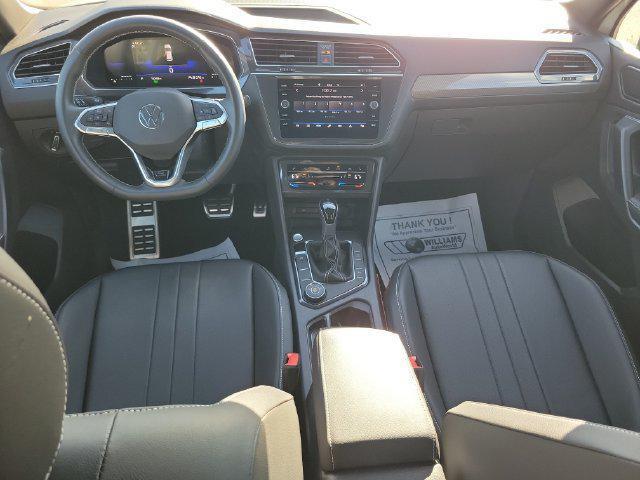 2023 Volkswagen Tiguan 2.0T SE R-Line Black