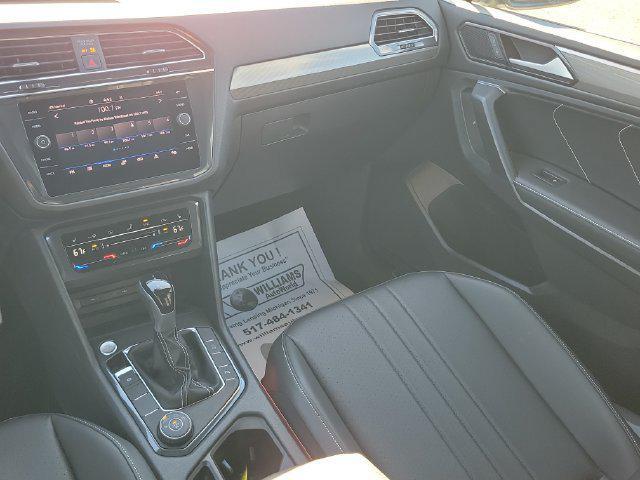 2023 Volkswagen Tiguan 2.0T SE R-Line Black