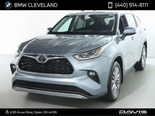 2024 Toyota Highlander Platinum for sale in Solon, OH