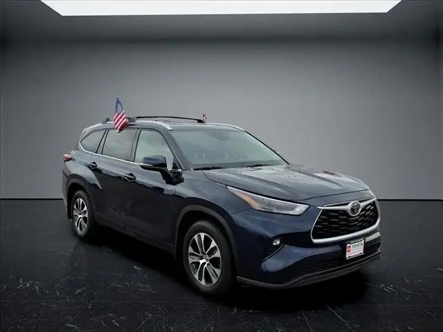 2022 Toyota Highlander XLE for sale in Bourbonnais, IL