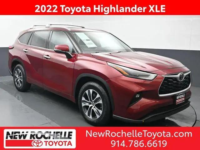 2022 Toyota Highlander XLE for sale in New Rochelle, NY