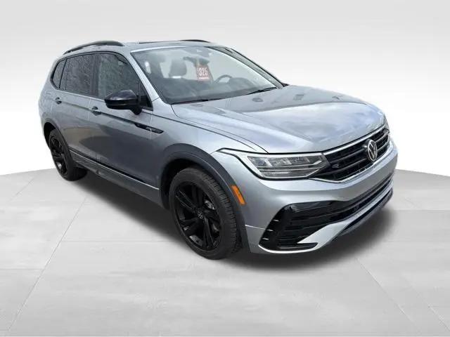 2023 Volkswagen Tiguan 2.0T SE R-Line Black for sale in Greenwood, IN