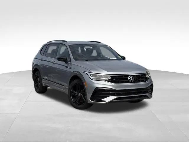 2023 Volkswagen Tiguan 2.0T SE R-Line Black for sale in Greenwood, IN