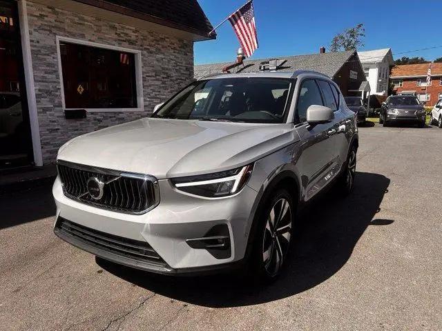 2024 Volvo XC40 B5 Plus Bright Theme for sale in Bristol, CT