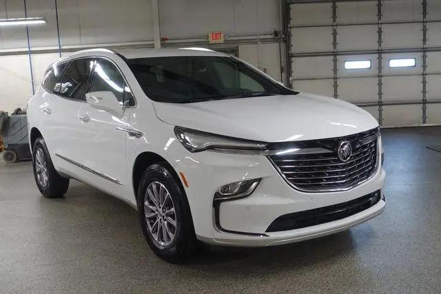 2024 Buick Enclave Essence FWD for sale near Lima, OH