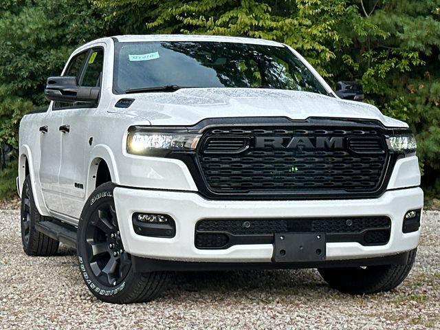 2027 RAM Ram 1500 RAM 1500 BIG HORN CREW CAB 4X4 57 BOX