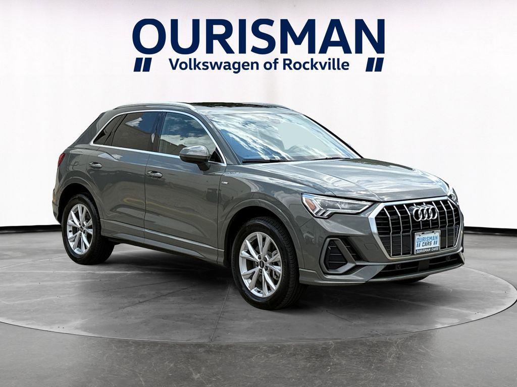 /2023 Audi Q3
