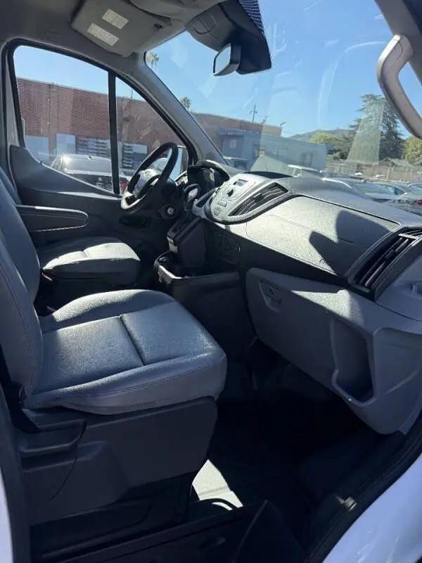 2018 Ford Transit T-250