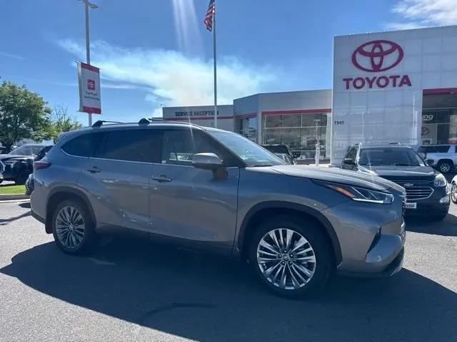 2026 Toyota Highlander Platinum for sale in Logan, UT